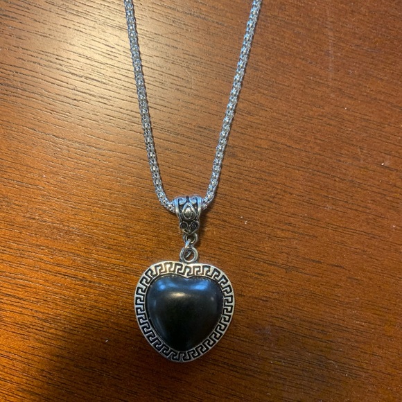 Jewelry - Heart shaped Silver and Onyx Necklace